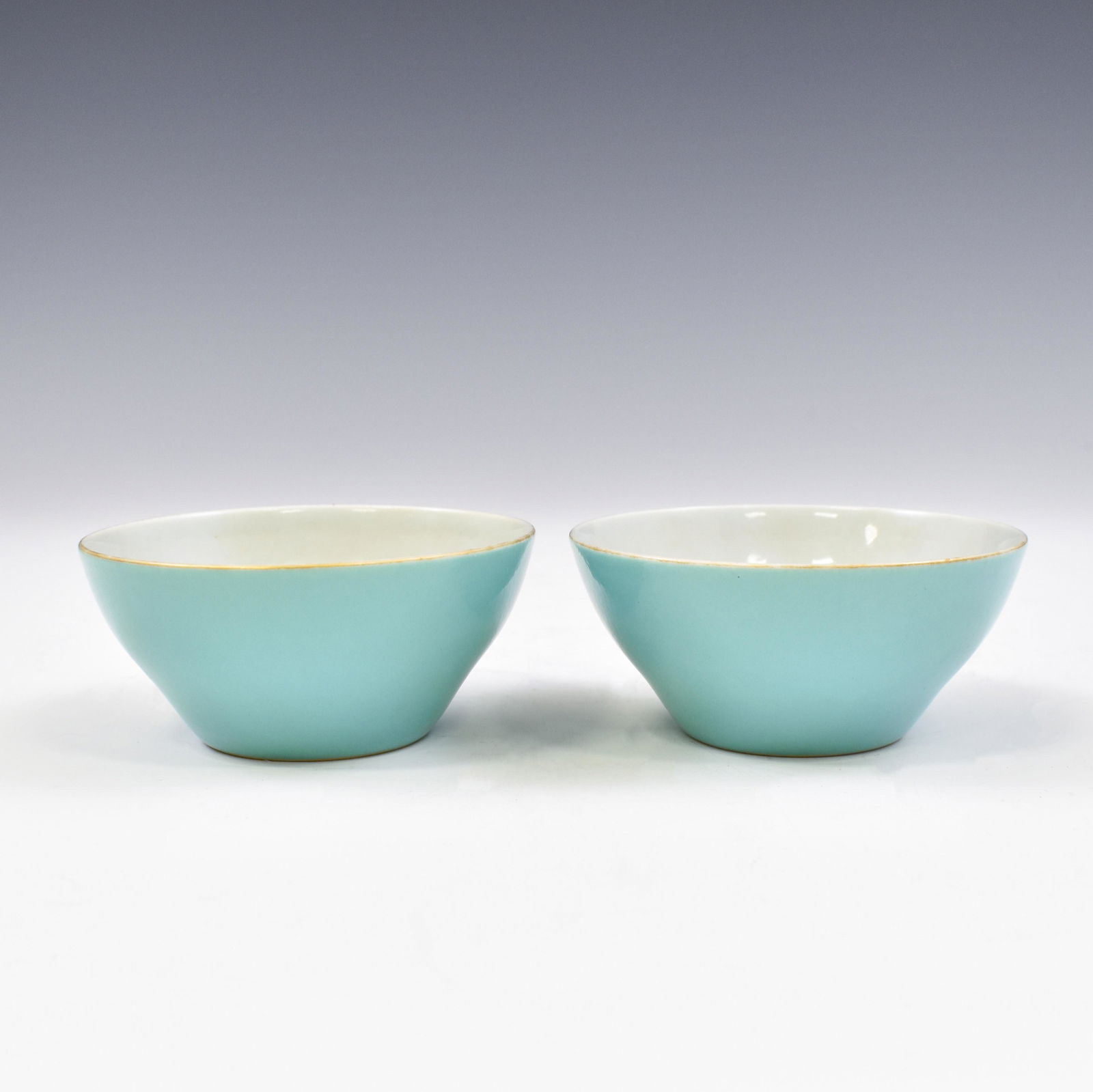 PAIR QIANLONG PEACOCK GREEN GLAZED BOWLS (1 of 7)