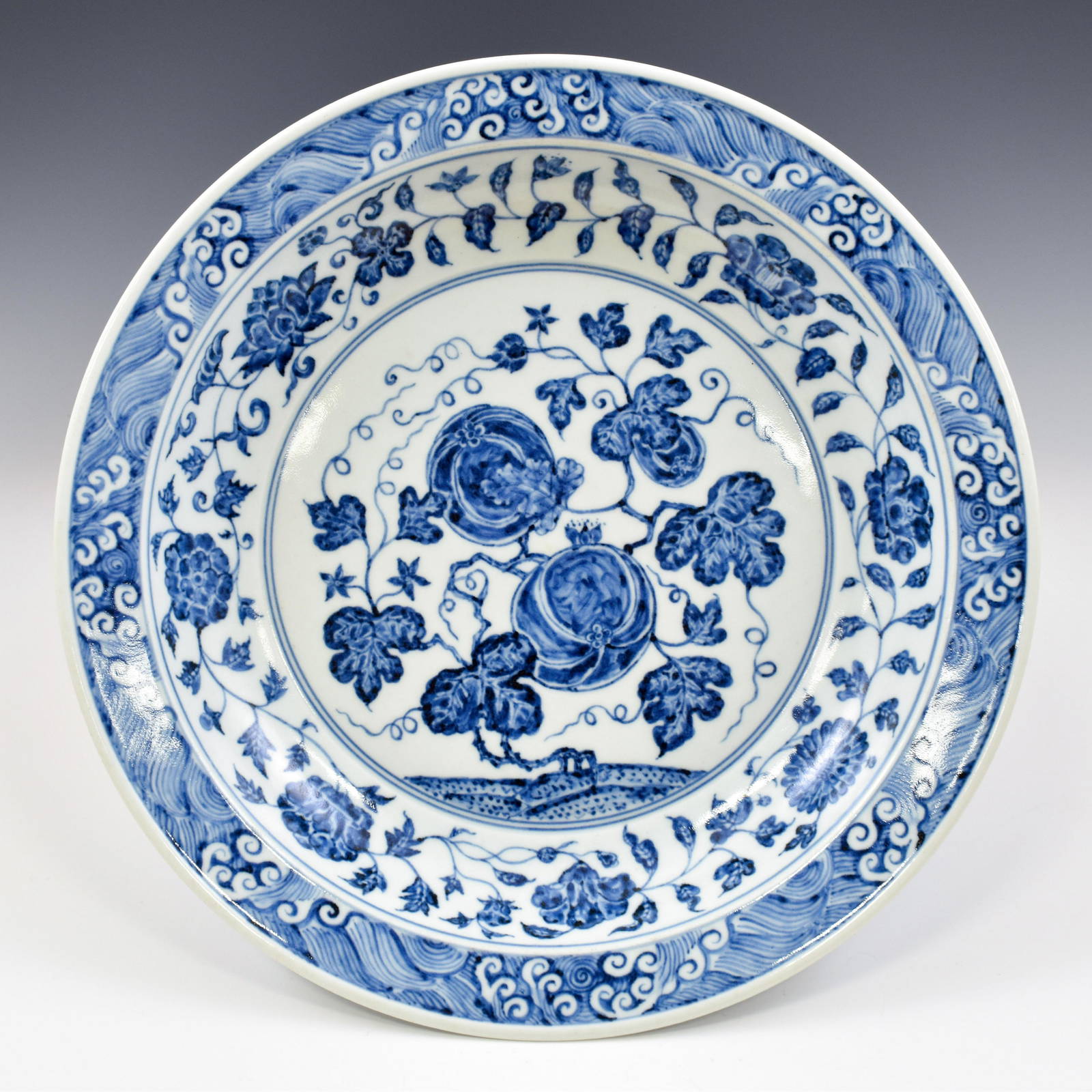 MING BLUE AND WHITE POMEGRANATE PLATE