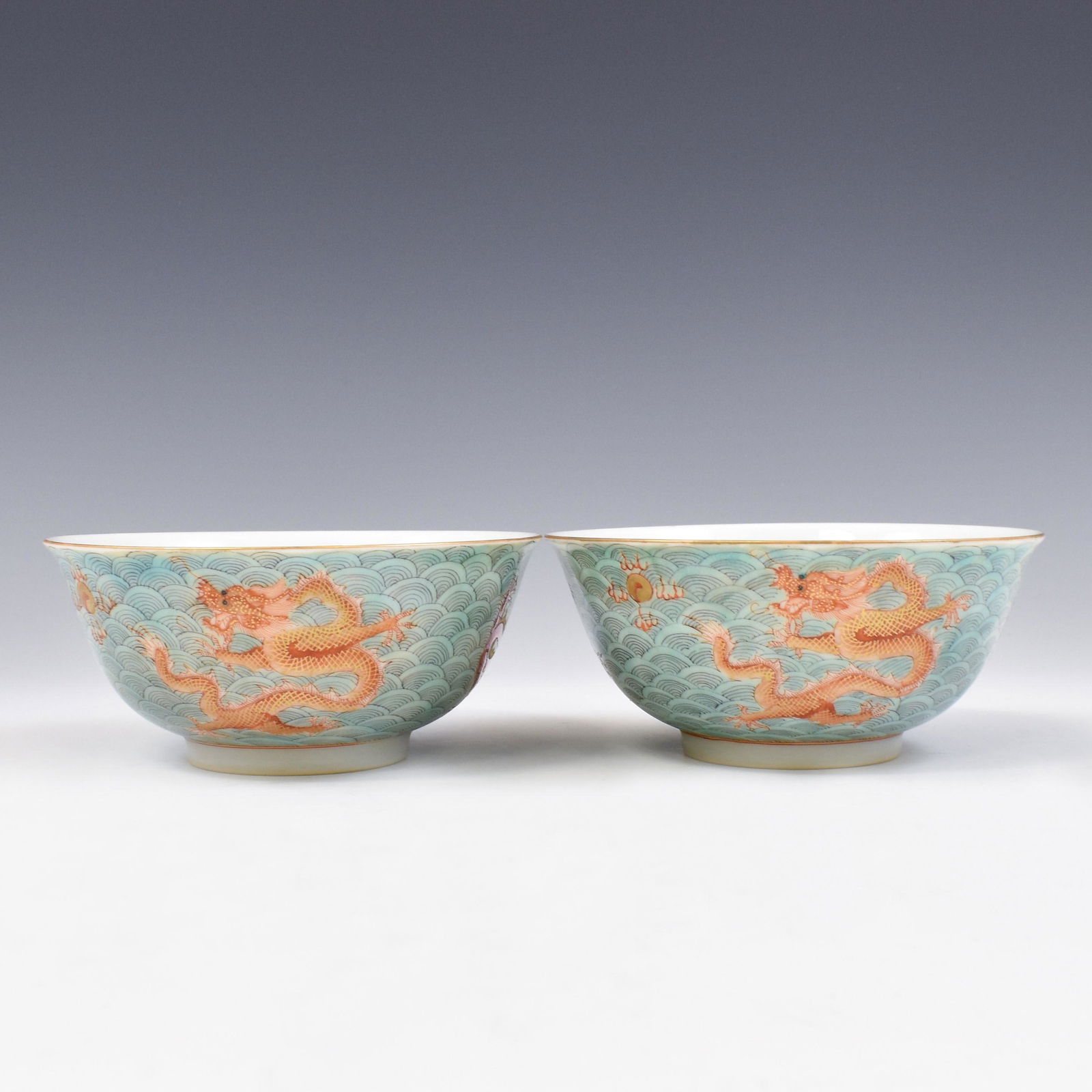 PRAIR QIANLONG FAMILLE VERTE DRAGON BOWLS (1 of 7)