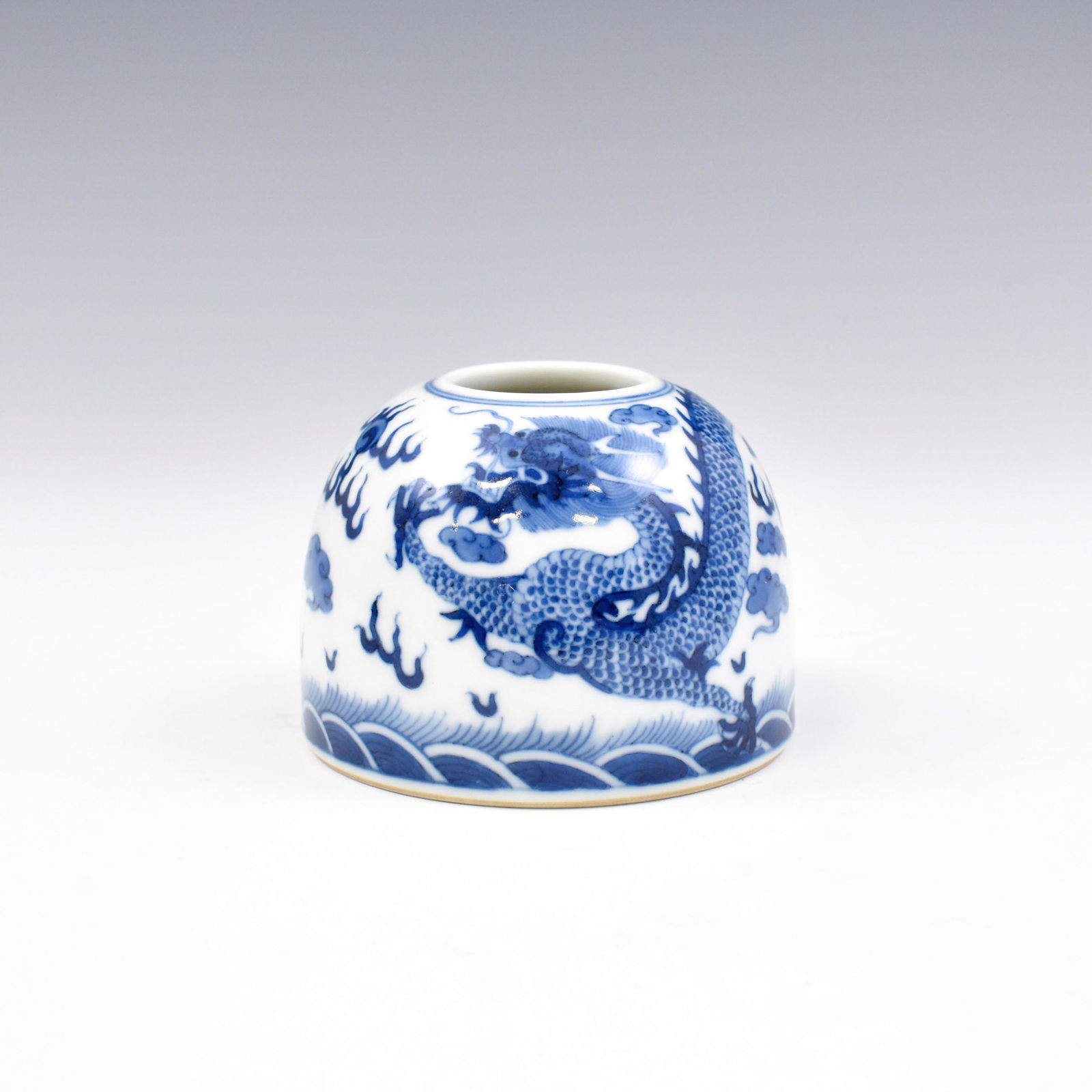 KANGXI BLUE AND WHITE DRAGON BRUSH WASHER (1 of 9)