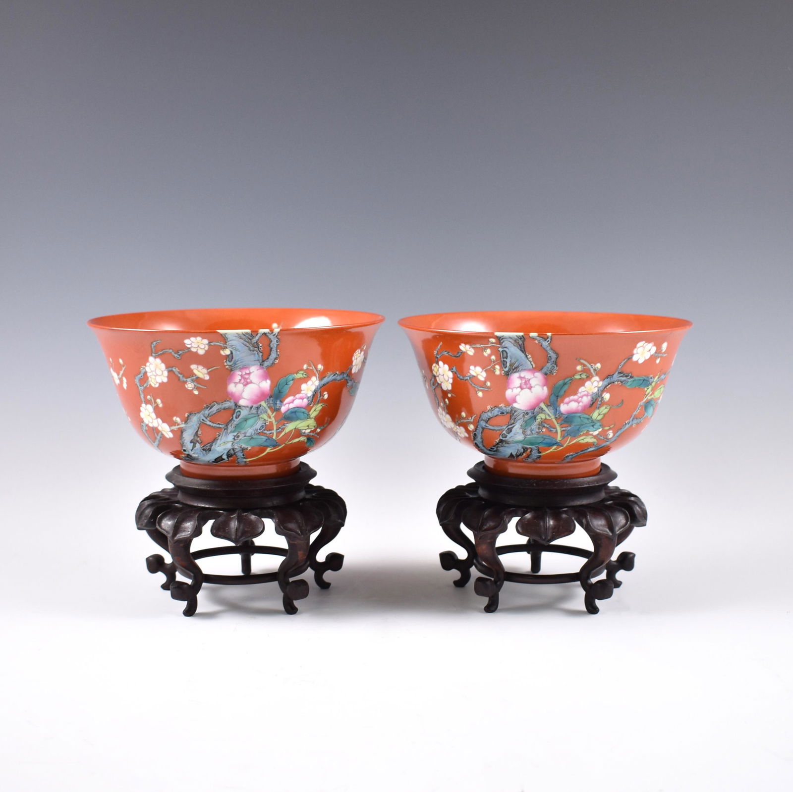 PR. QING YONGZHENG FAMILLE ROSE ON RUBY RED GROUND: PROVENANCE: From Private collections of Mr. Peter Lyon (1938-2016), After graduation in 1959 he joined the military and was trained as a fighter pilot for the Marine corp. Retiring from the military h