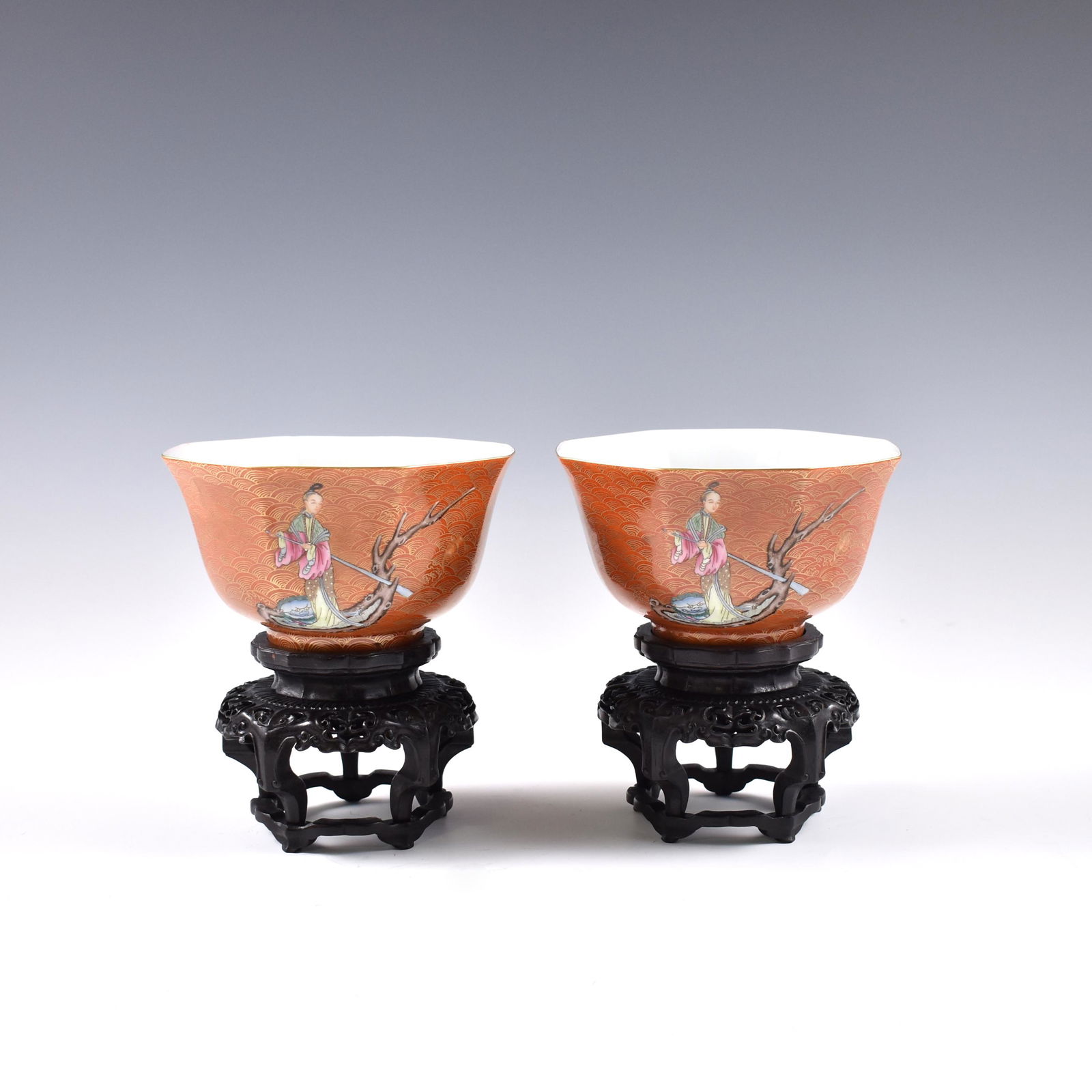 PR. QIANLONG FAMILLE ROSE FIGURINES ON RUBY RED BOWLS: PROVENANCE: From Private collections of Mr. Peter Lyon (1938-2016), After graduation in 1959 he joined the military and was trained as a fighter pilot for the Marine corp. Retiring from the military h