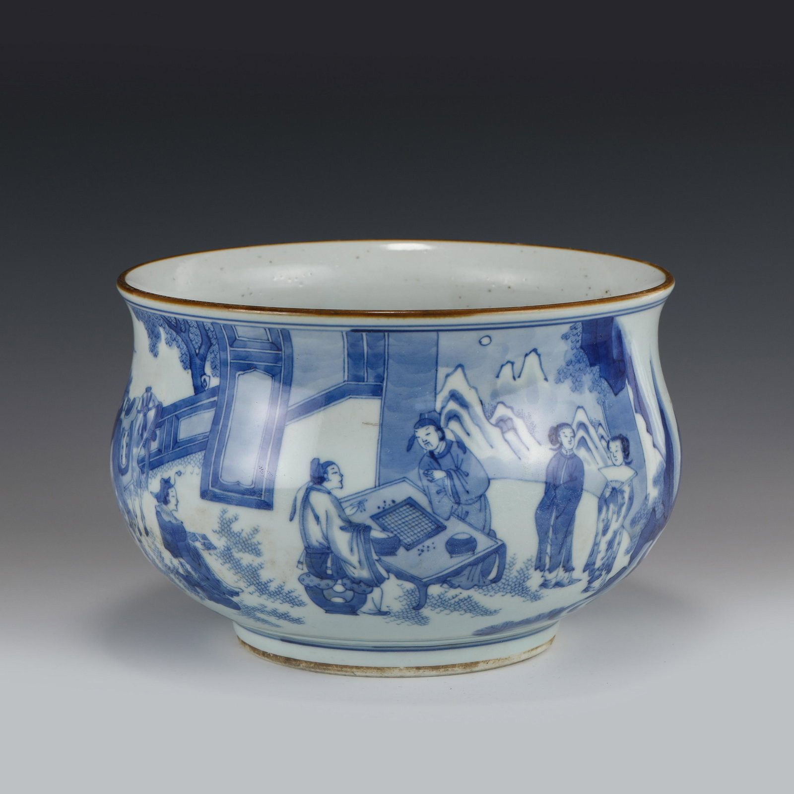 BLUE & WHITE FIGURINES MOTIF PORCELAIN JAR: Dimensions (cm): Height: 15 Diameter: 23 Chinese Ming Dynasty Period Blue & white Figurines motif porcelain Jar. This porcelain jar has an open mouth with a slightly out-turned lip, archaic elephant h