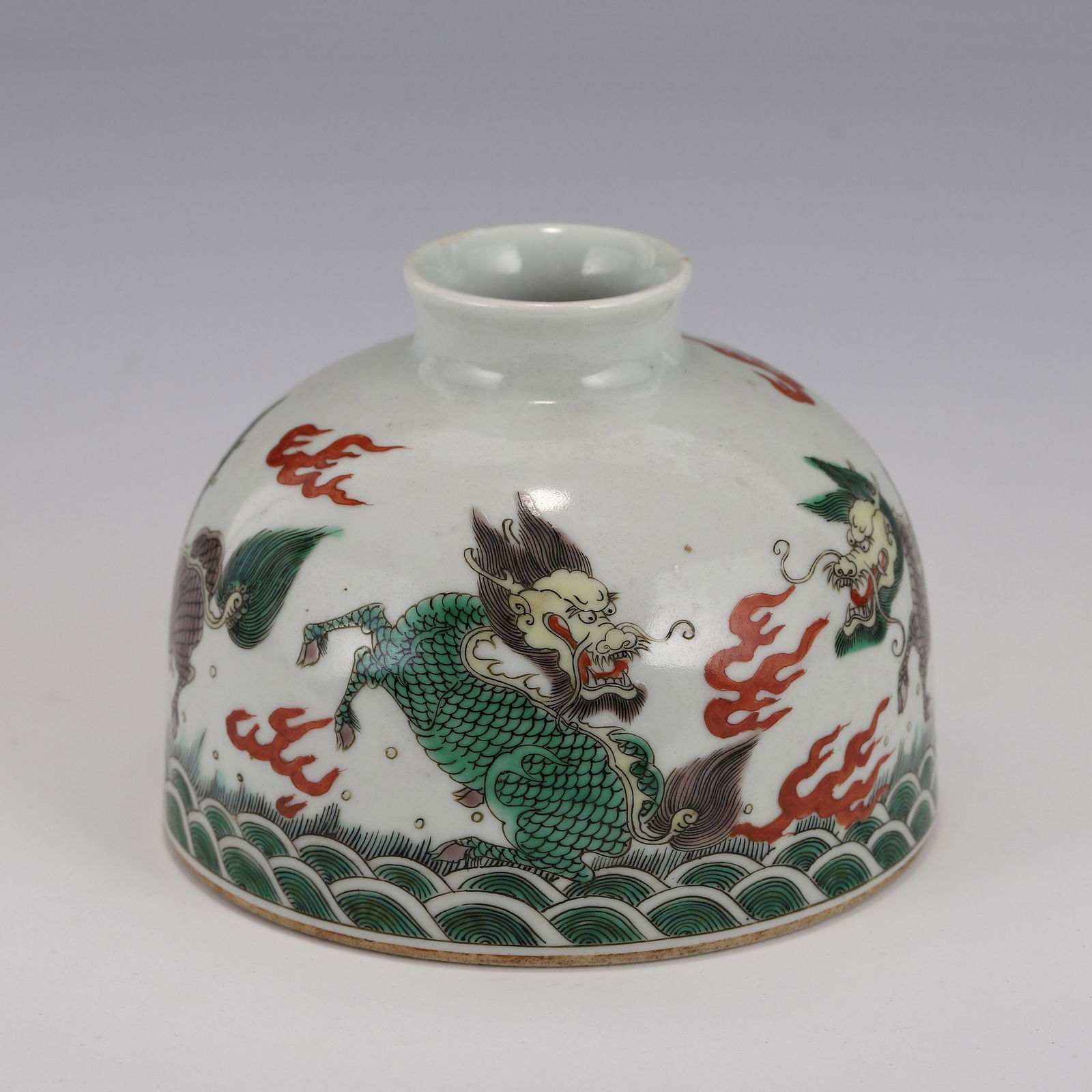 FAMILLE ROSE QILIN MOTIF PORCELAIN HORSESHOE WATER POT (1 of 9)