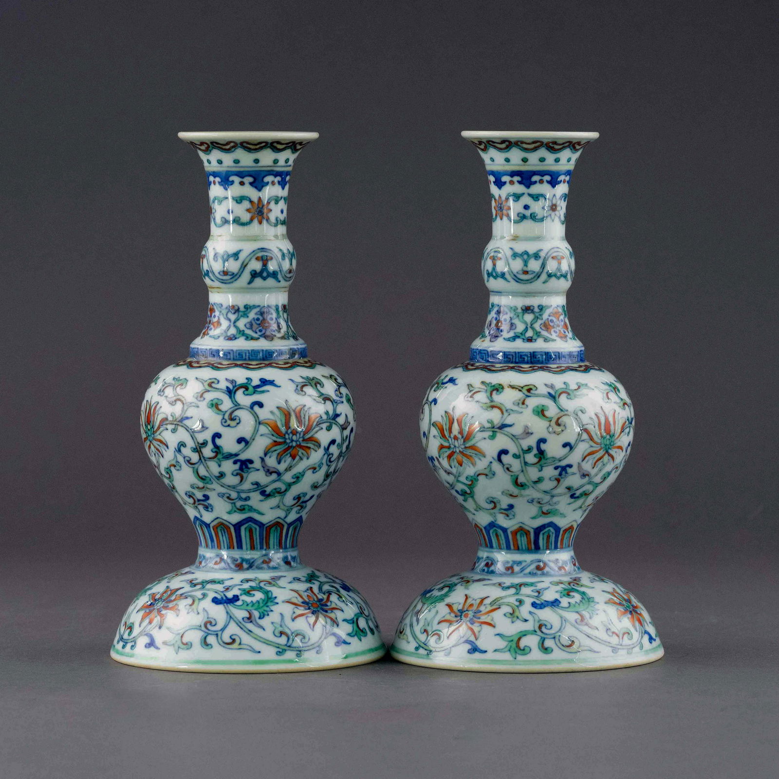 PAIR QIANLONG DOUCAI SCROLLING FLORAL CANDLE STANDS (1 of 10)