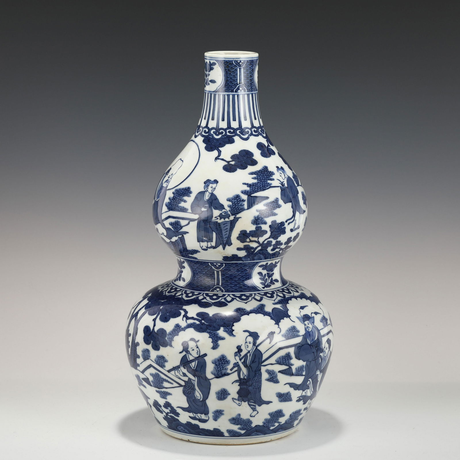 MING JIAJING BLUE & WHITE DOUBLE GOURD BOTTLE (1 of 10)
