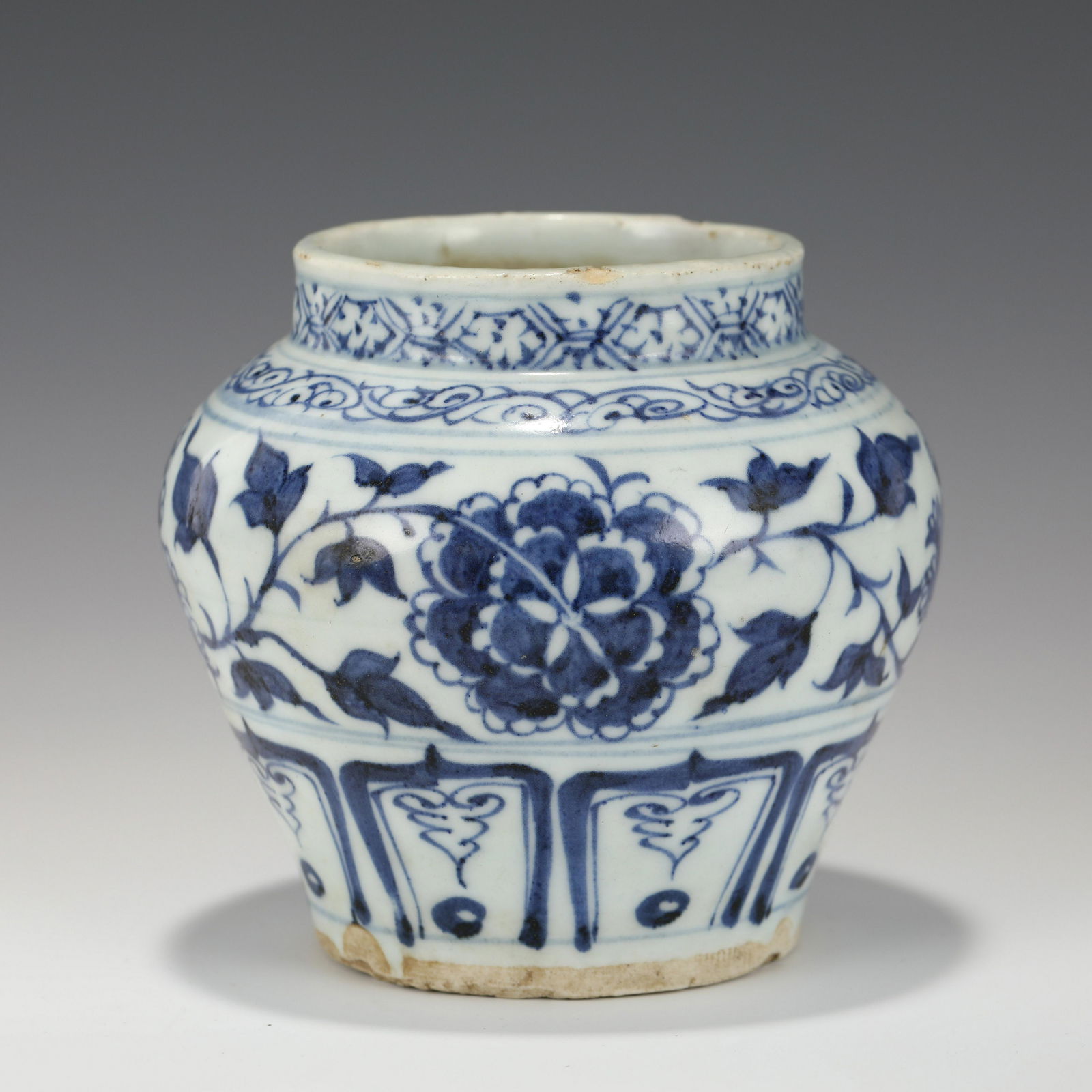 YUAN BLUE & WHITE FLORAL JAR (1 of 10)