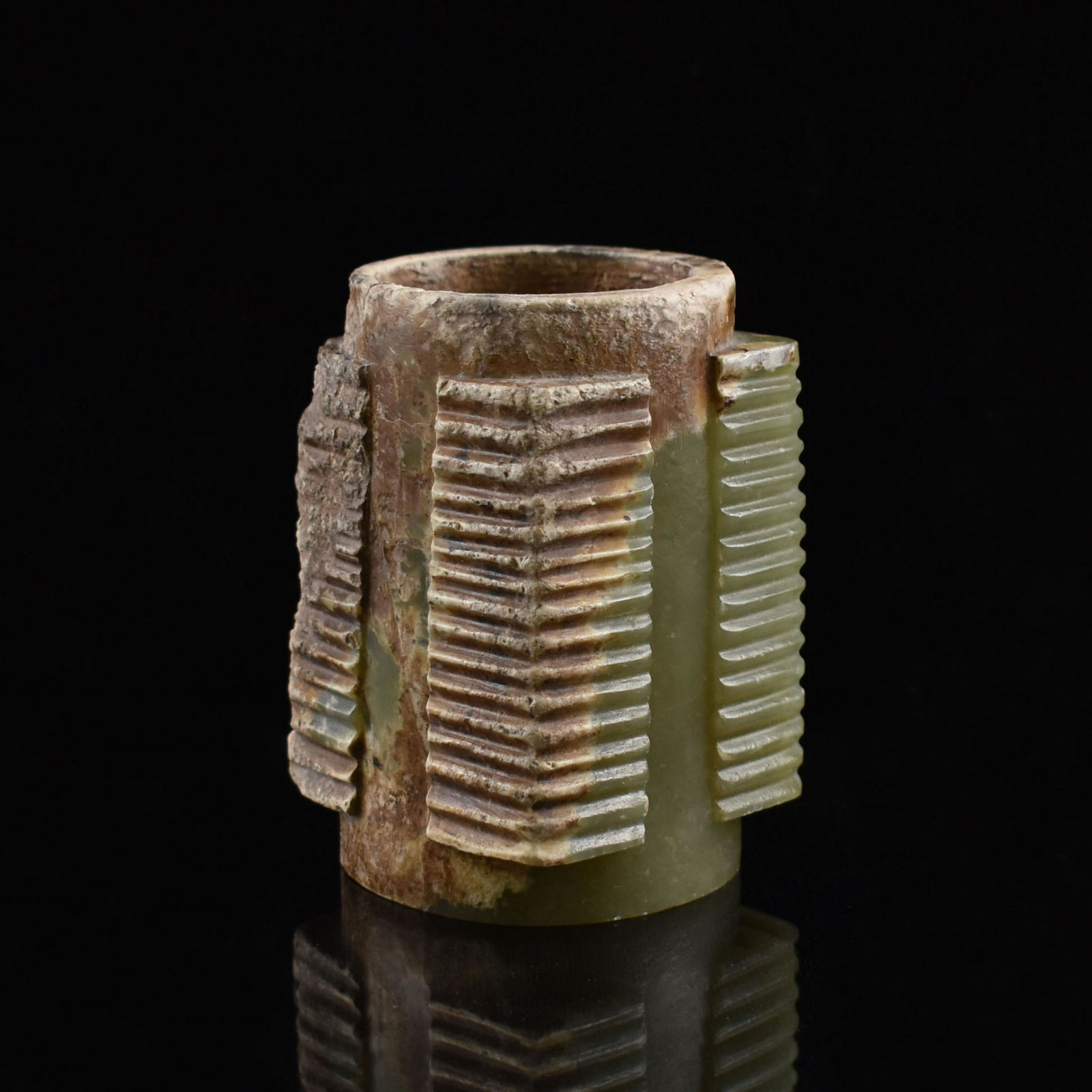 ANTIQUE CARVED CHINESE JADE ZONG (1 of 9)