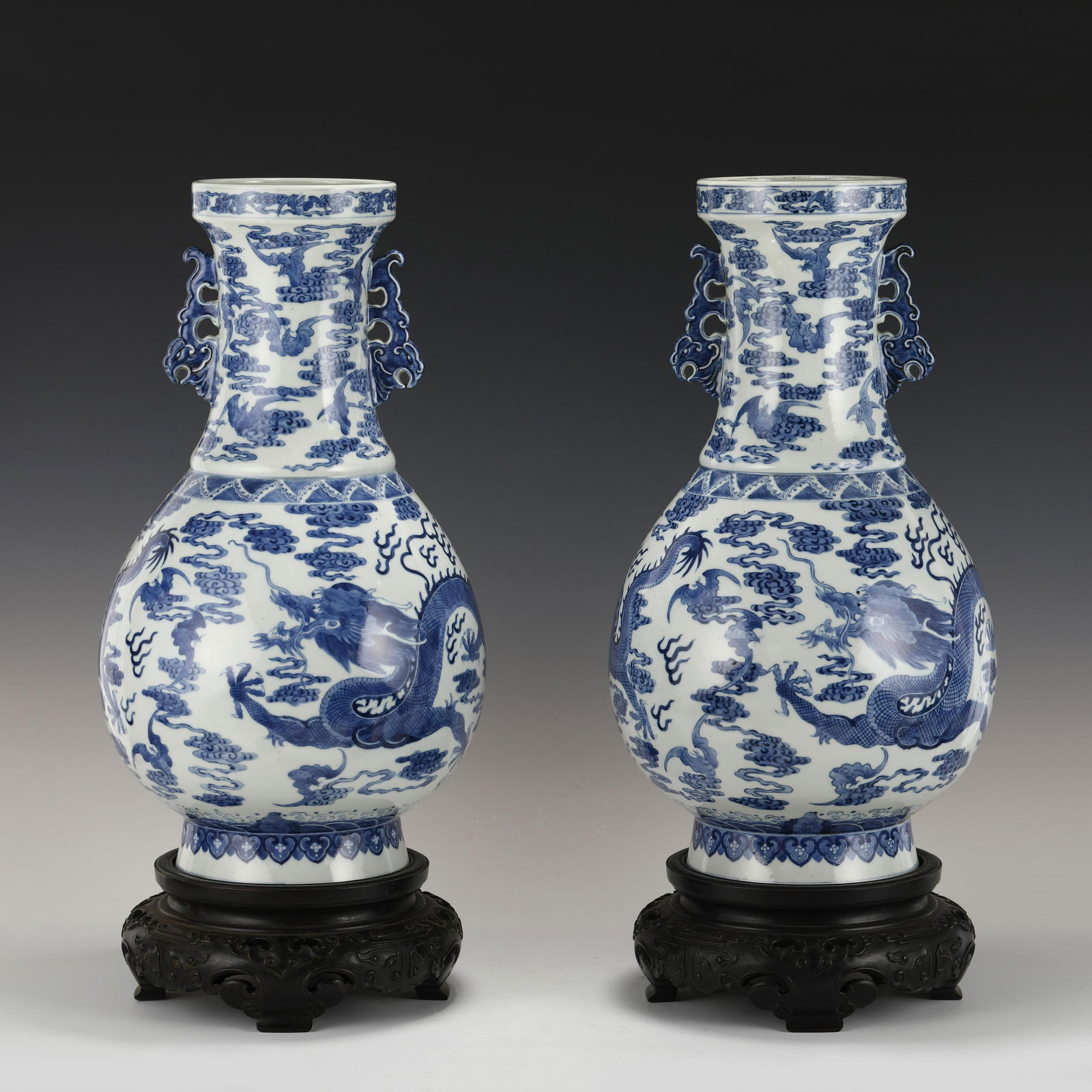 PAIR LARGE KANGXI BLUE & WHITE VASES ON STAND (1 of 10)