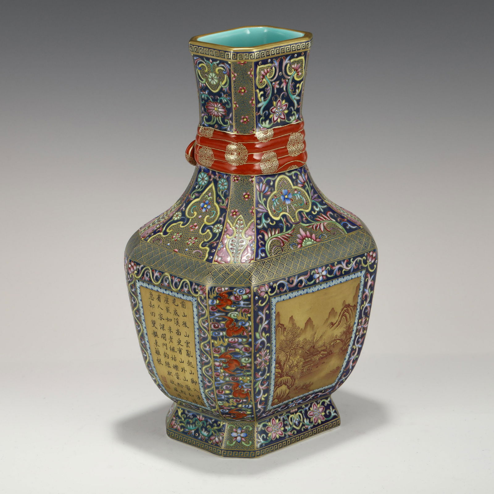 YONGZHENG FAMILLE ROSE GILT VASE (1 of 10)