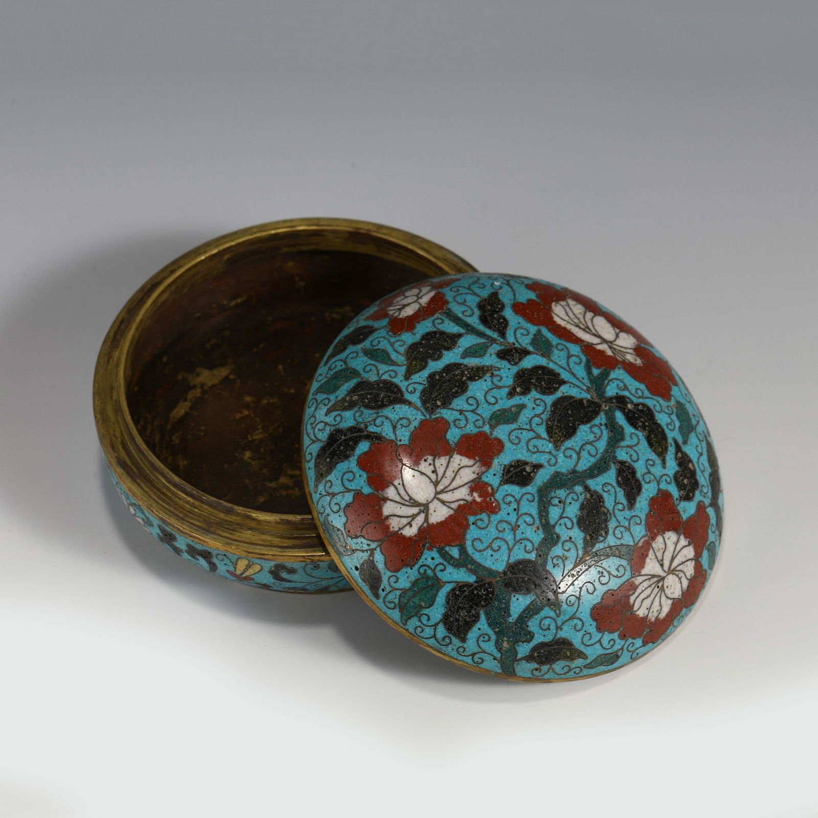 QING GILT BRONZE CLOISONNE LIDDED BOX (1 of 9)