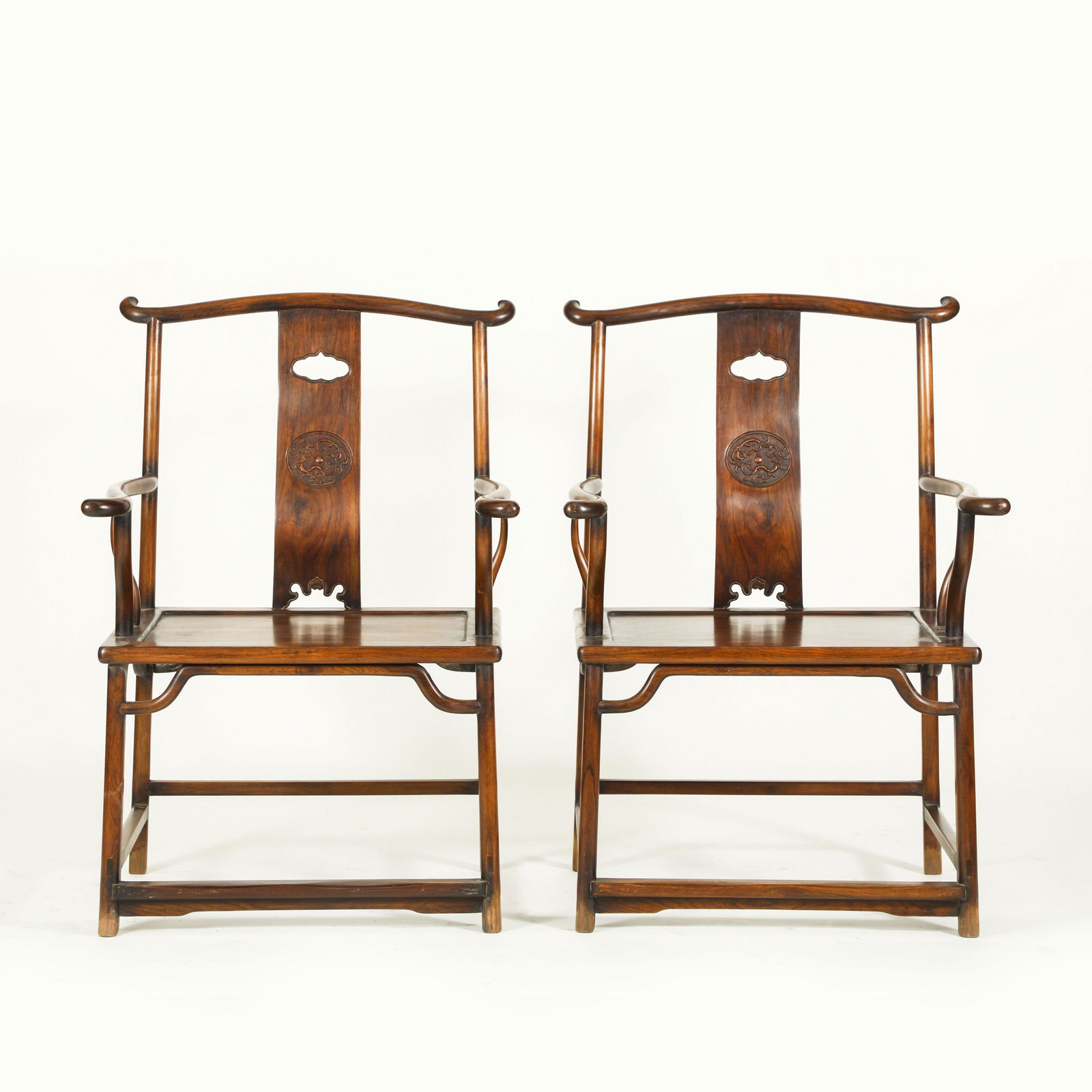 ANTIQUE HUANGHUALI OPEN WORKS CARVED OFFICER HAT ARM (1 of 12)