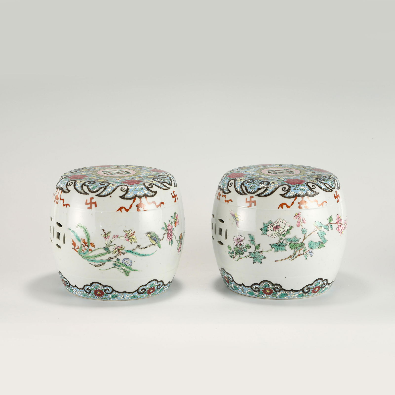 QING YONGZHENG FLOWER EMBROIDERED PIER (1 of 10)