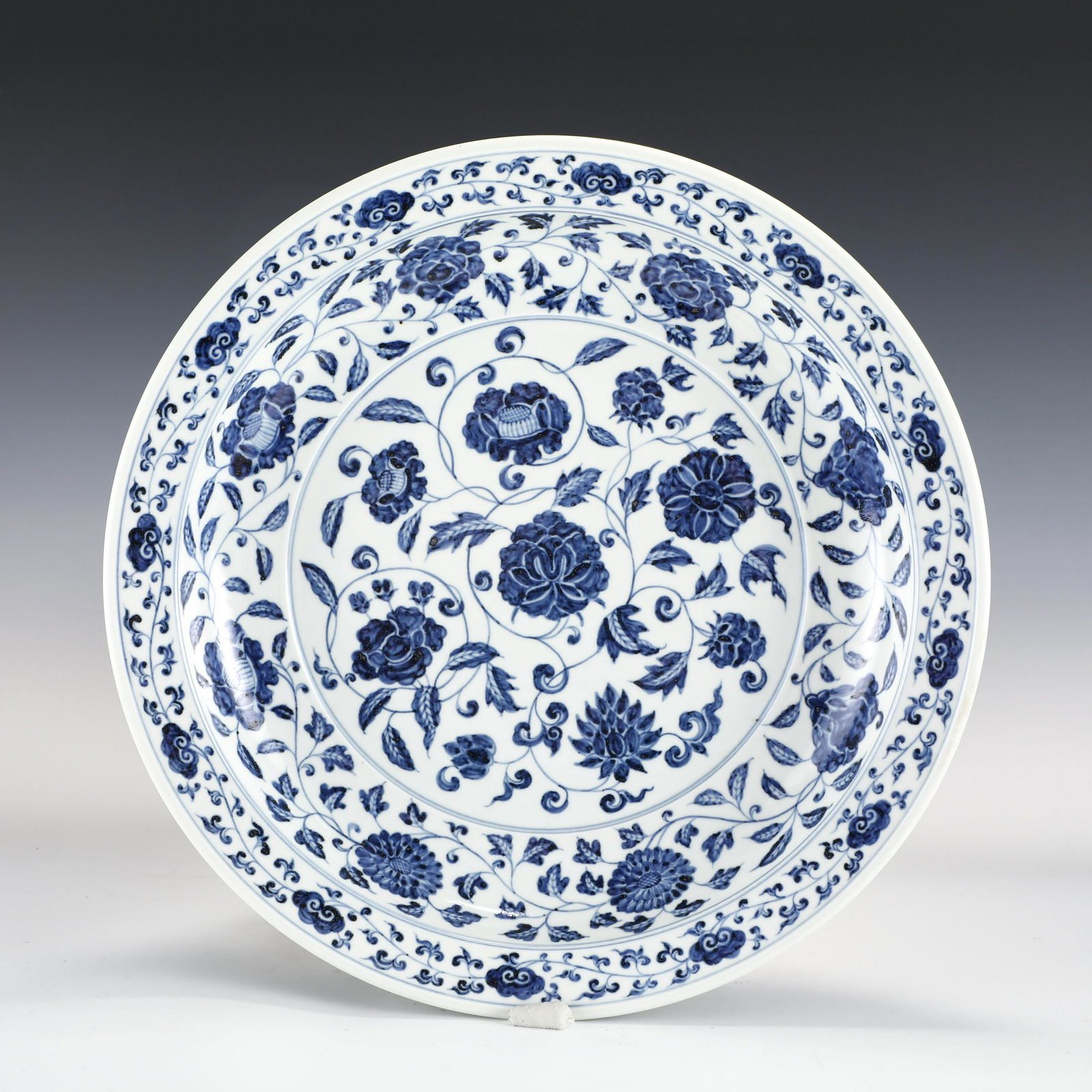 MING DYNASTY BLUE & WHITE PLATE (1 of 10)