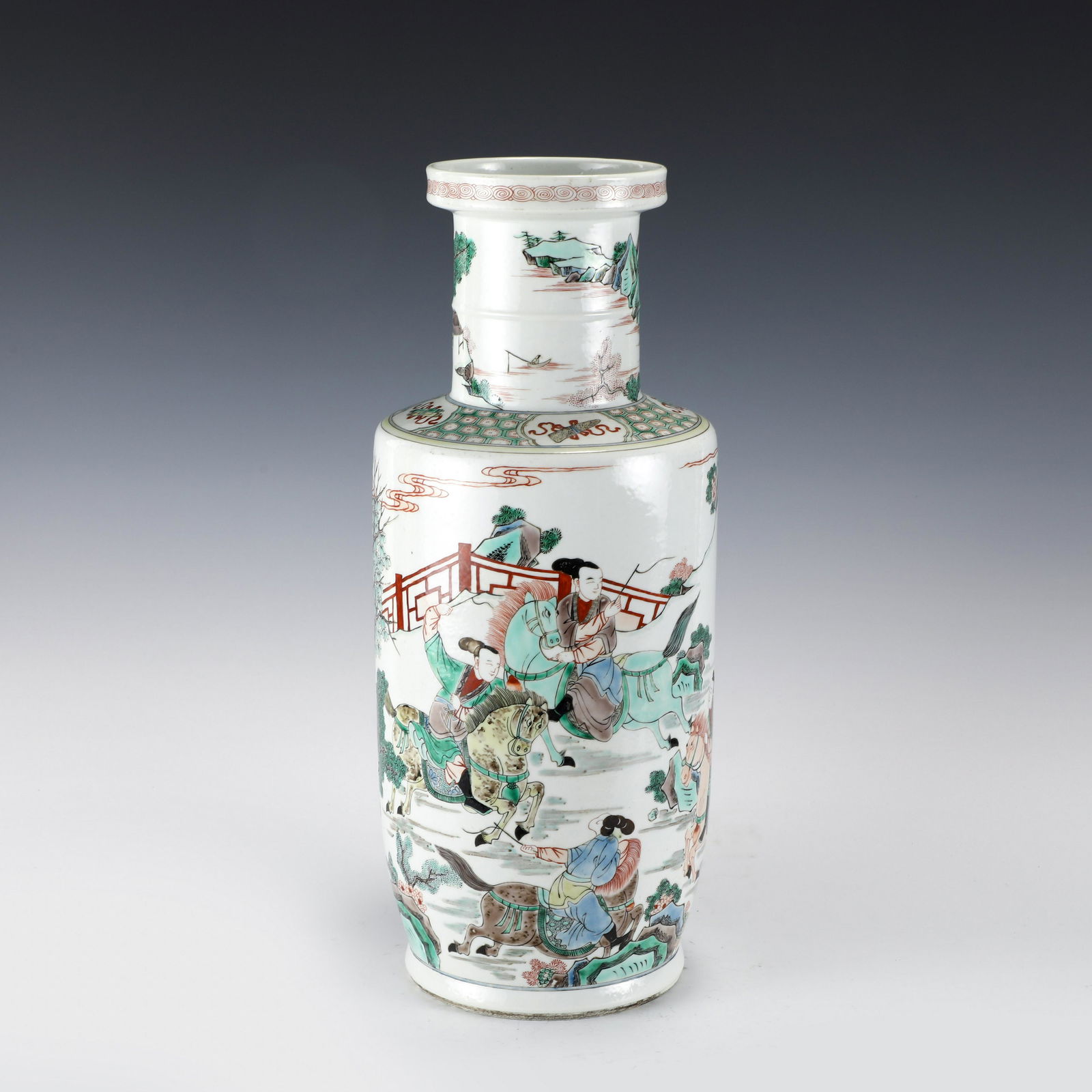 QING KANGXI MULTICOLORED MALLET BOTTLE VASE (1 of 10)