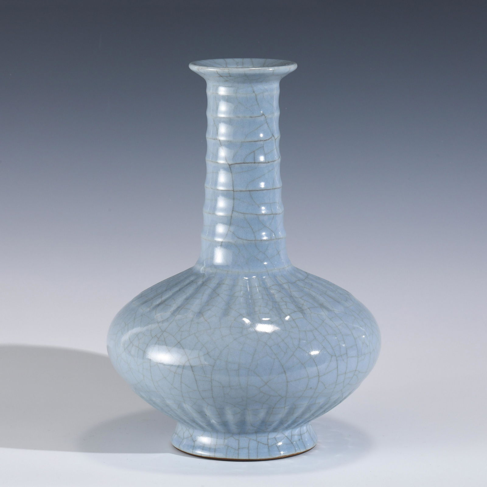 CHINESE YONGZHENG SKY CELADON VASE (1 of 10)