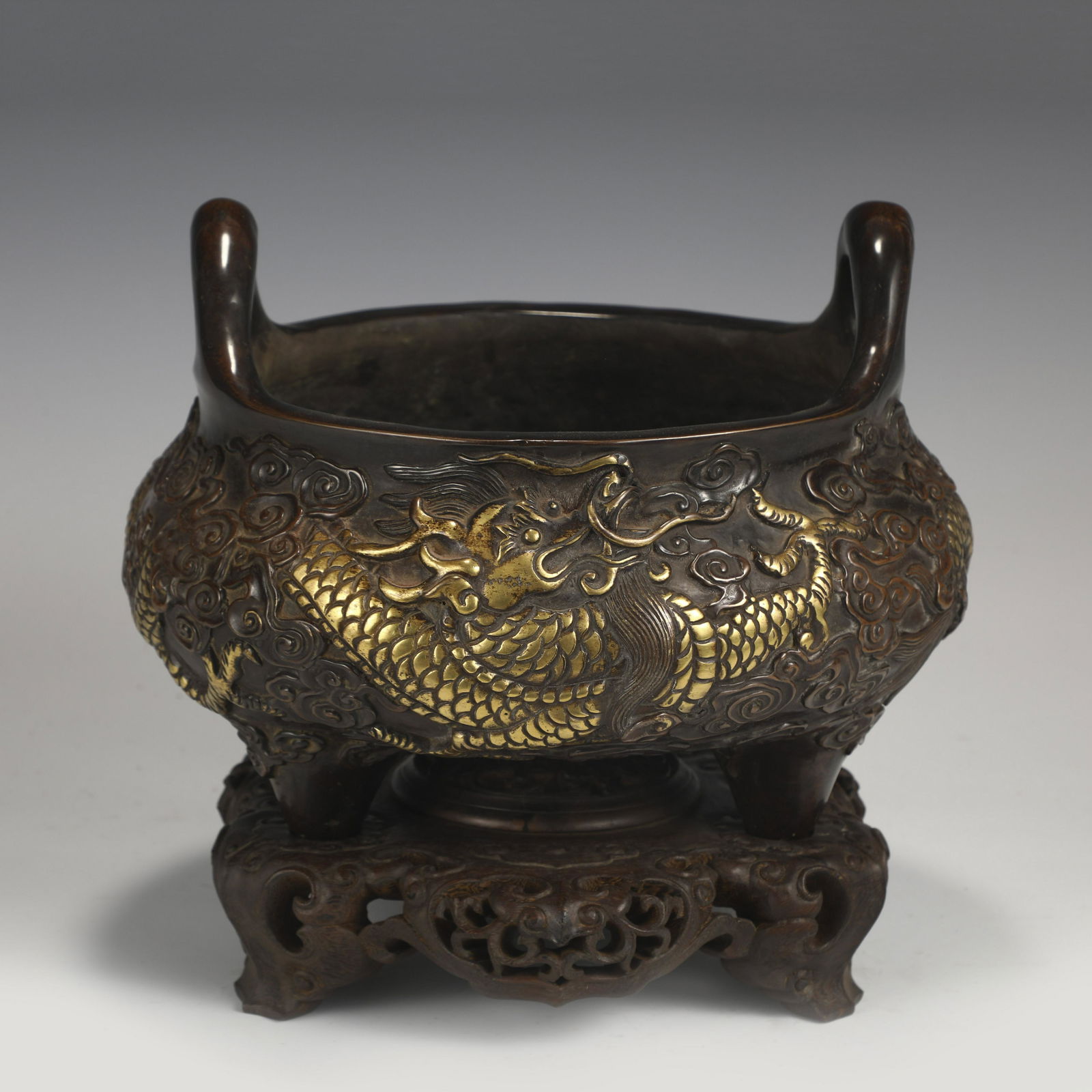 LARGE XUANDE BRONZE INCENSE BURNER ON STAND (1 of 10)