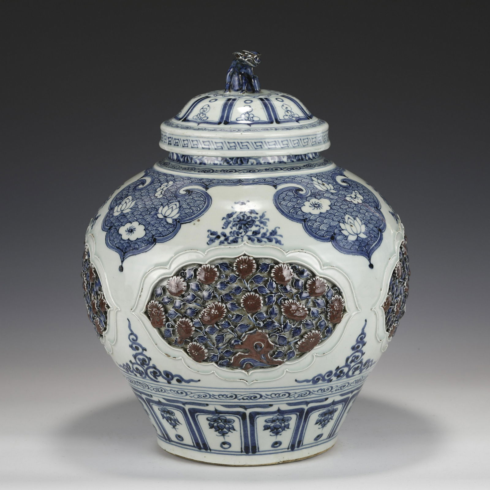 YUAN BLUE & WHITE JAR (1 of 11)