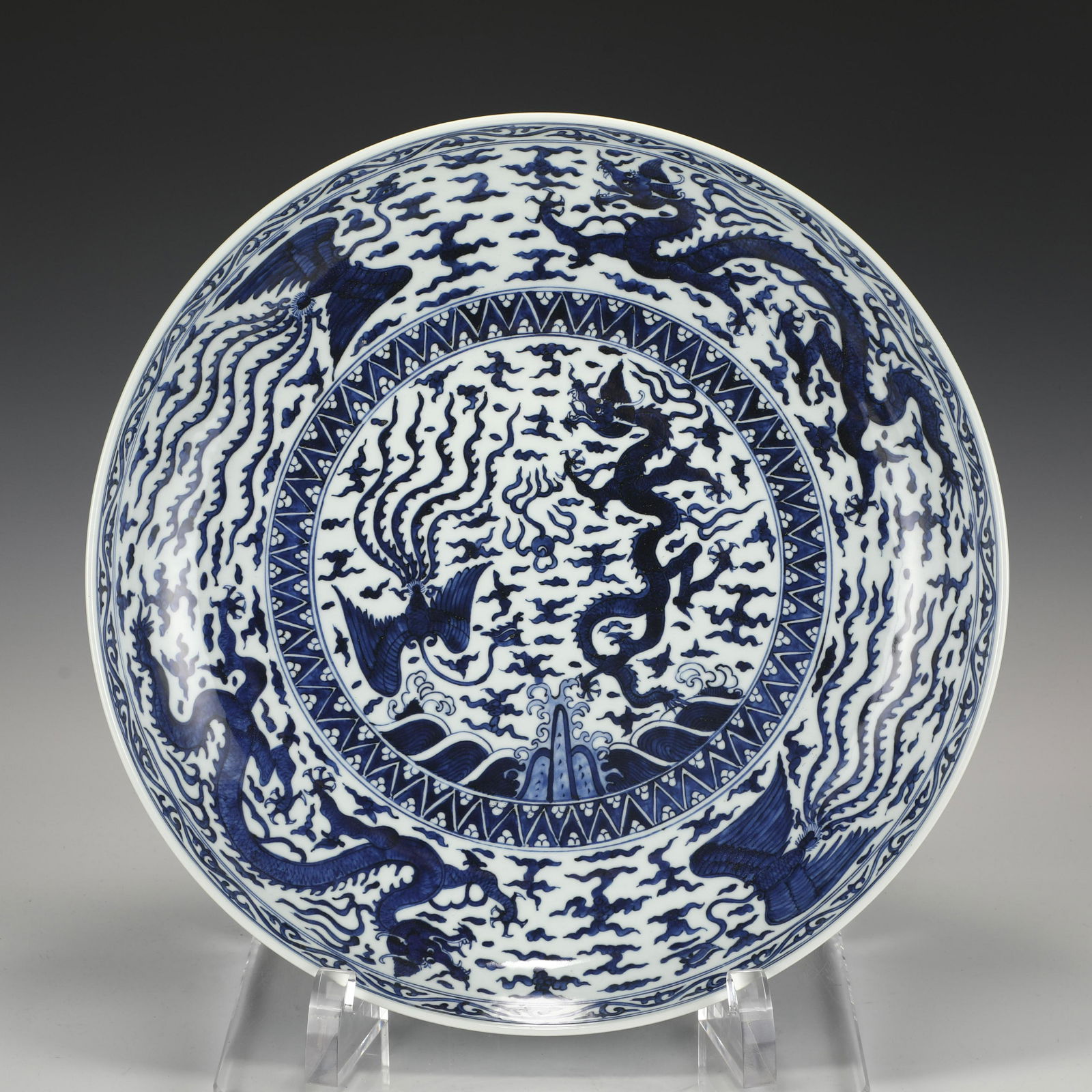 MING JIAJING BLUE & WHITE PLATE (1 of 12)