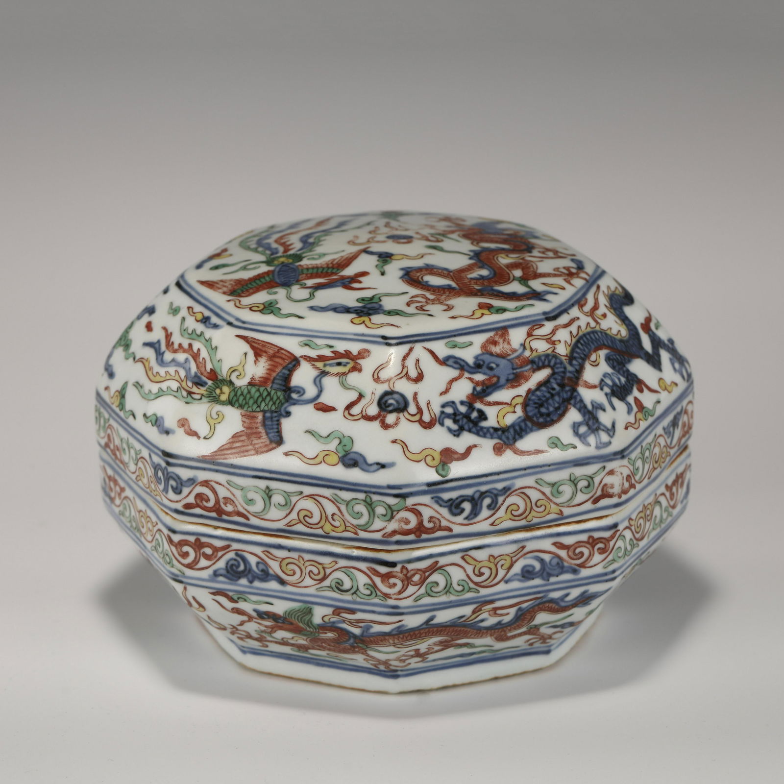 MING WANLI WUCAI HOLDING BOX (1 of 11)