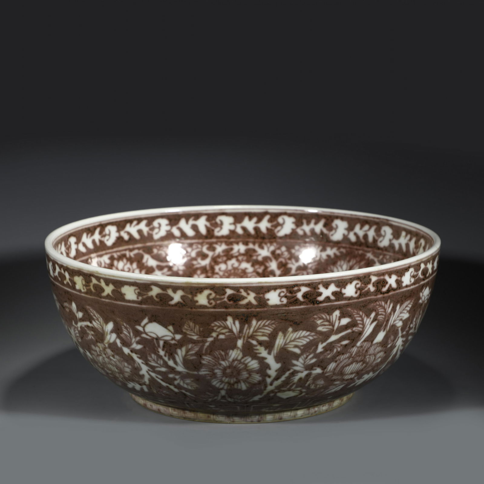 MING UNDERGLAZE RED LARGE BOWL (1 of 7)