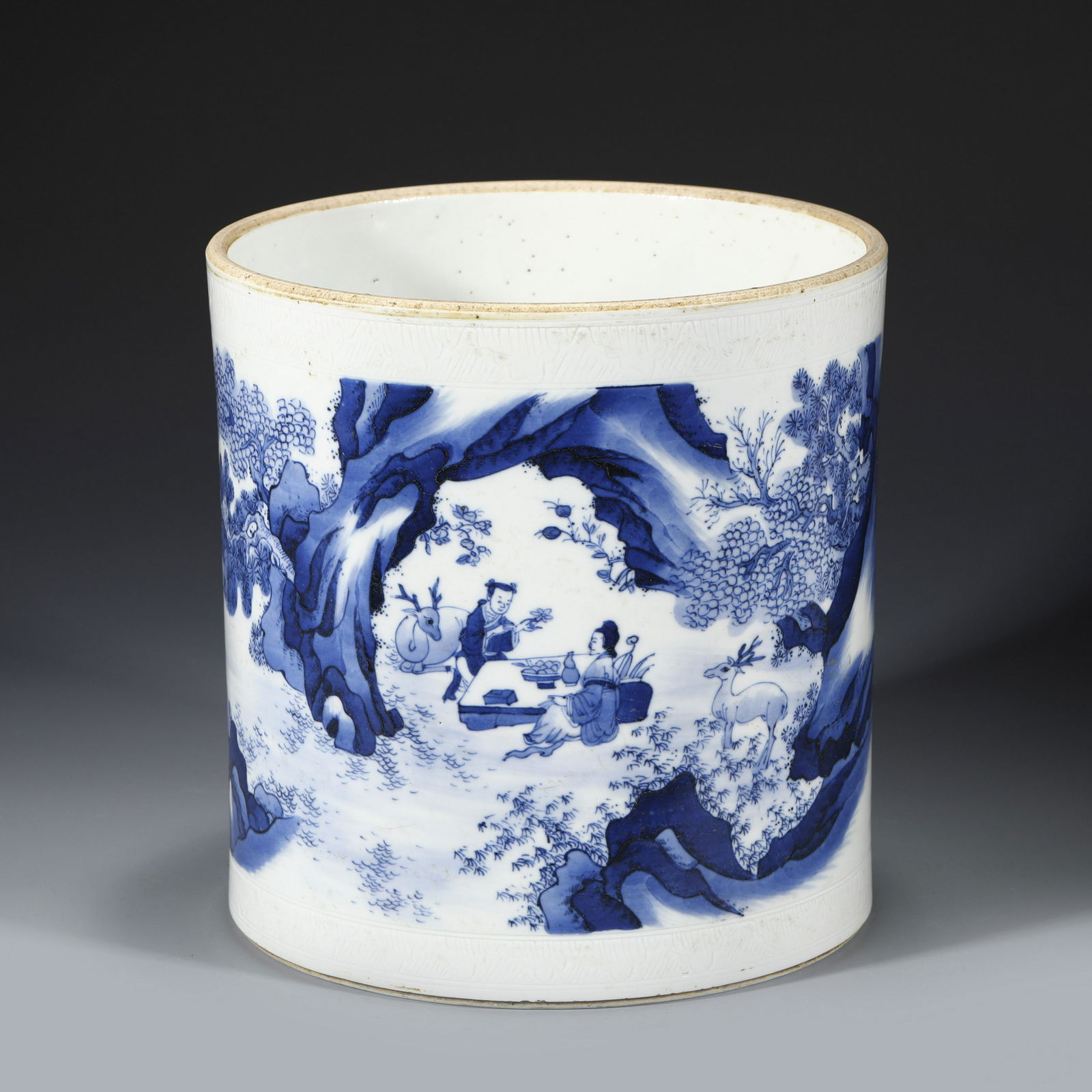 MING CHONGZHEN BLUE & WHITE BRUSH POT (1 of 9)