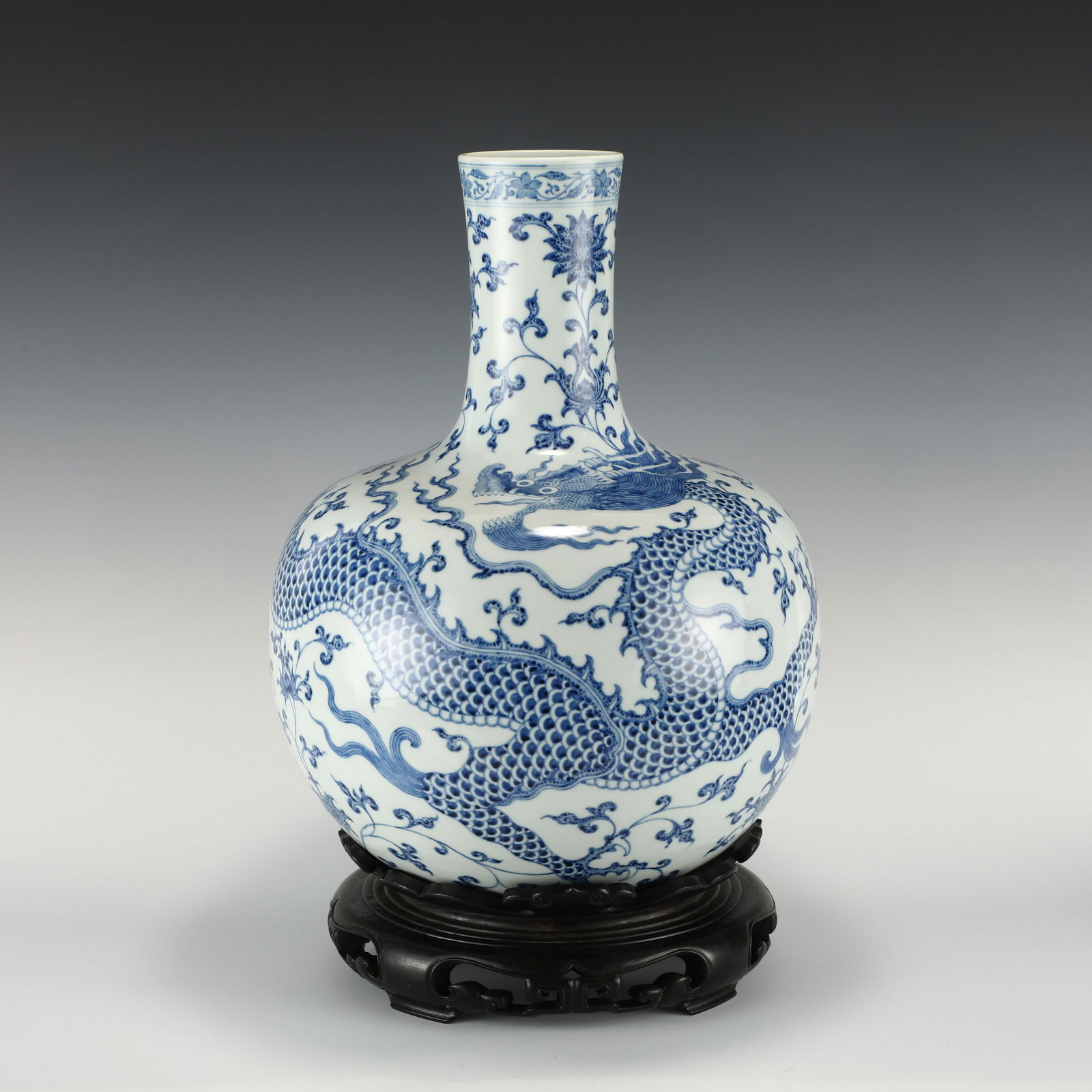 QING DYNASTY YONGZHENG BLUE AND WHITE DRAGON CELESTIAL VASE (1 of 10)