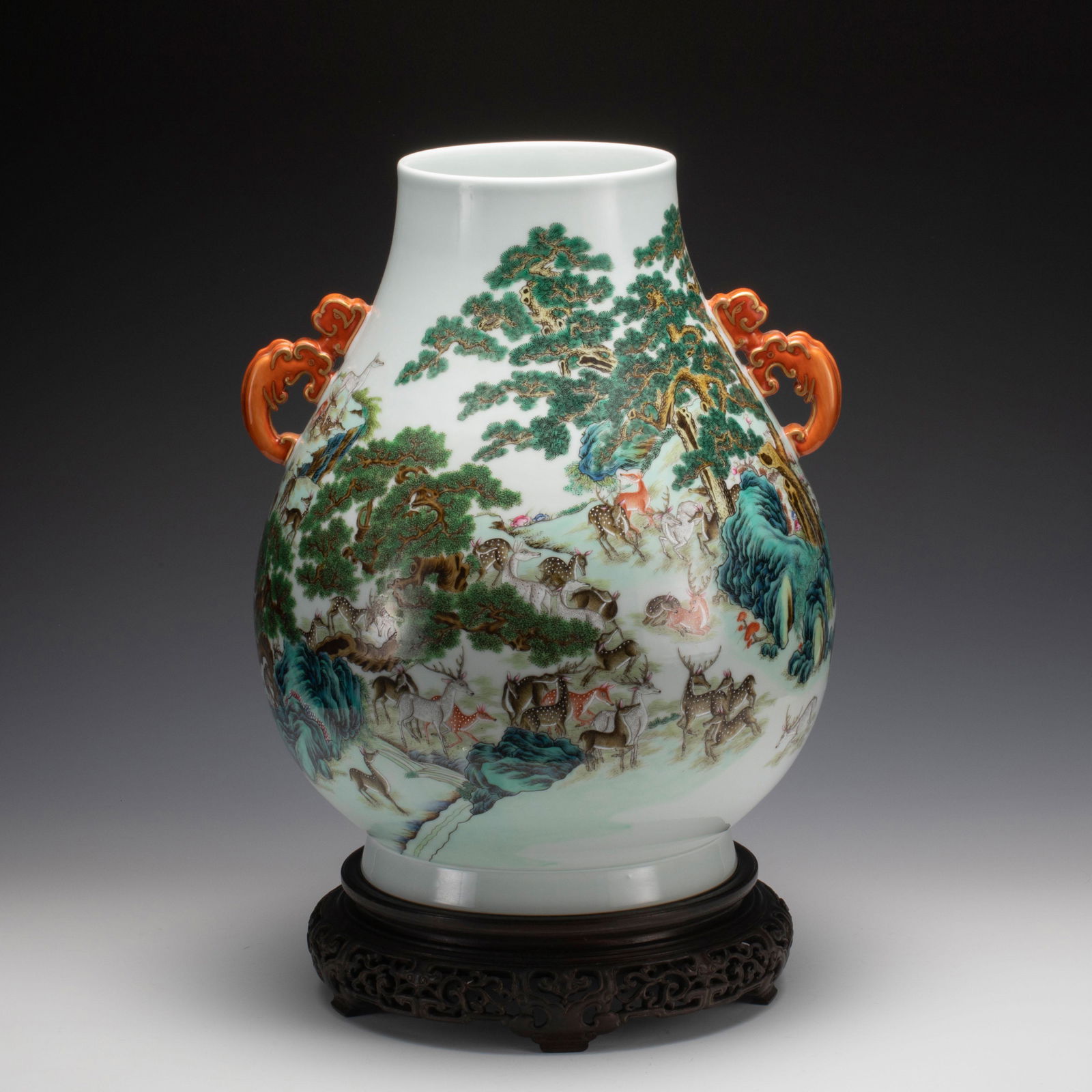 QING QIANLONG FAMILLE ROSE HUNDRED DEER ZUN VASE ON STAND (1 of 10)