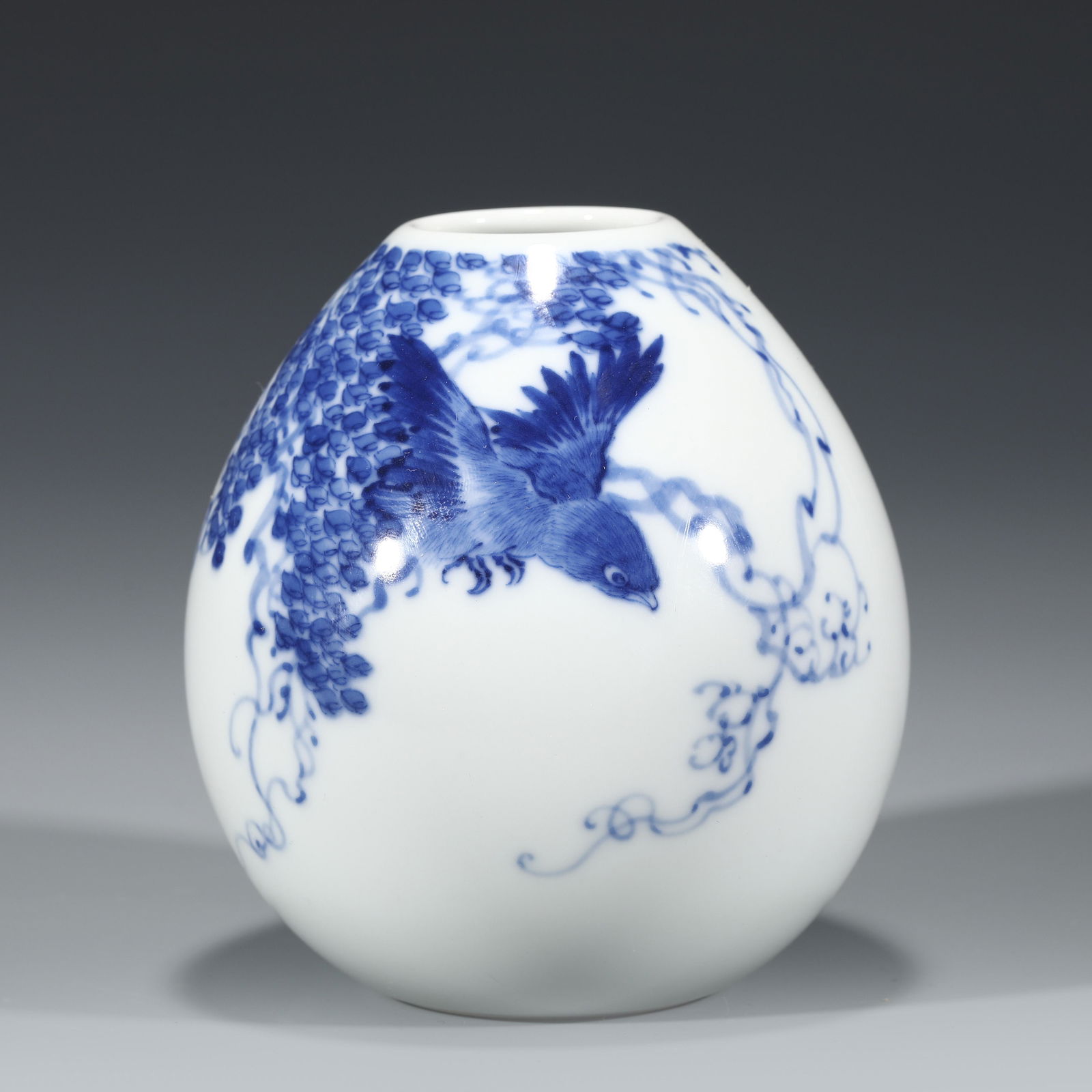 WANG BU BLUE & WHITE WATER POT (1 of 8)
