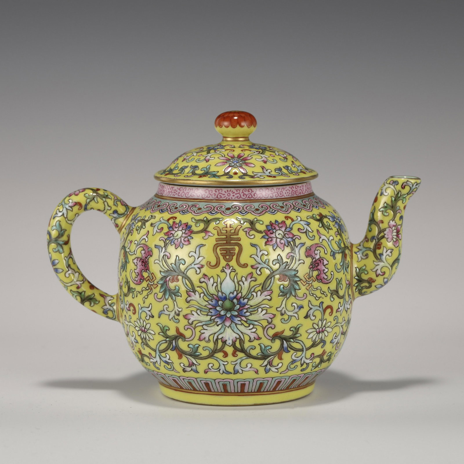 QING JIAQING FAMILLE ROSE JAR (1 of 10)