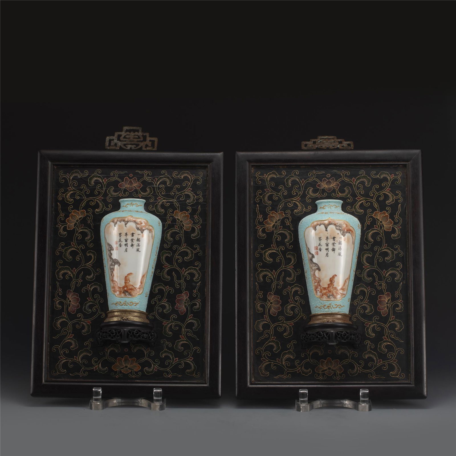 PAIR OF QING FAMILLE ROSE HANGING VASES (1 of 8)