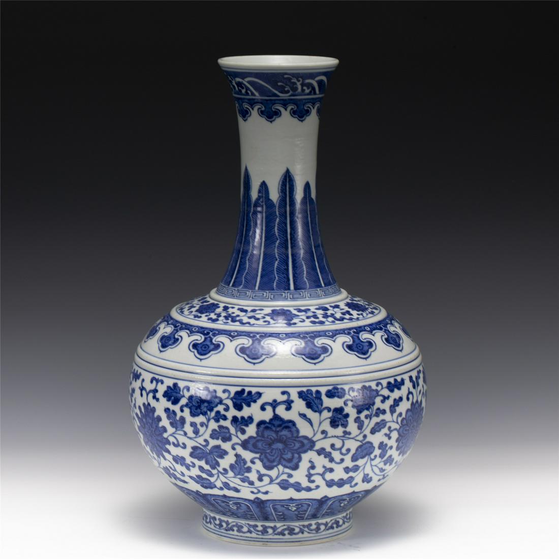 QING GUANGXU BLUE & WHITE APPRECIATION VASE (1 of 10)
