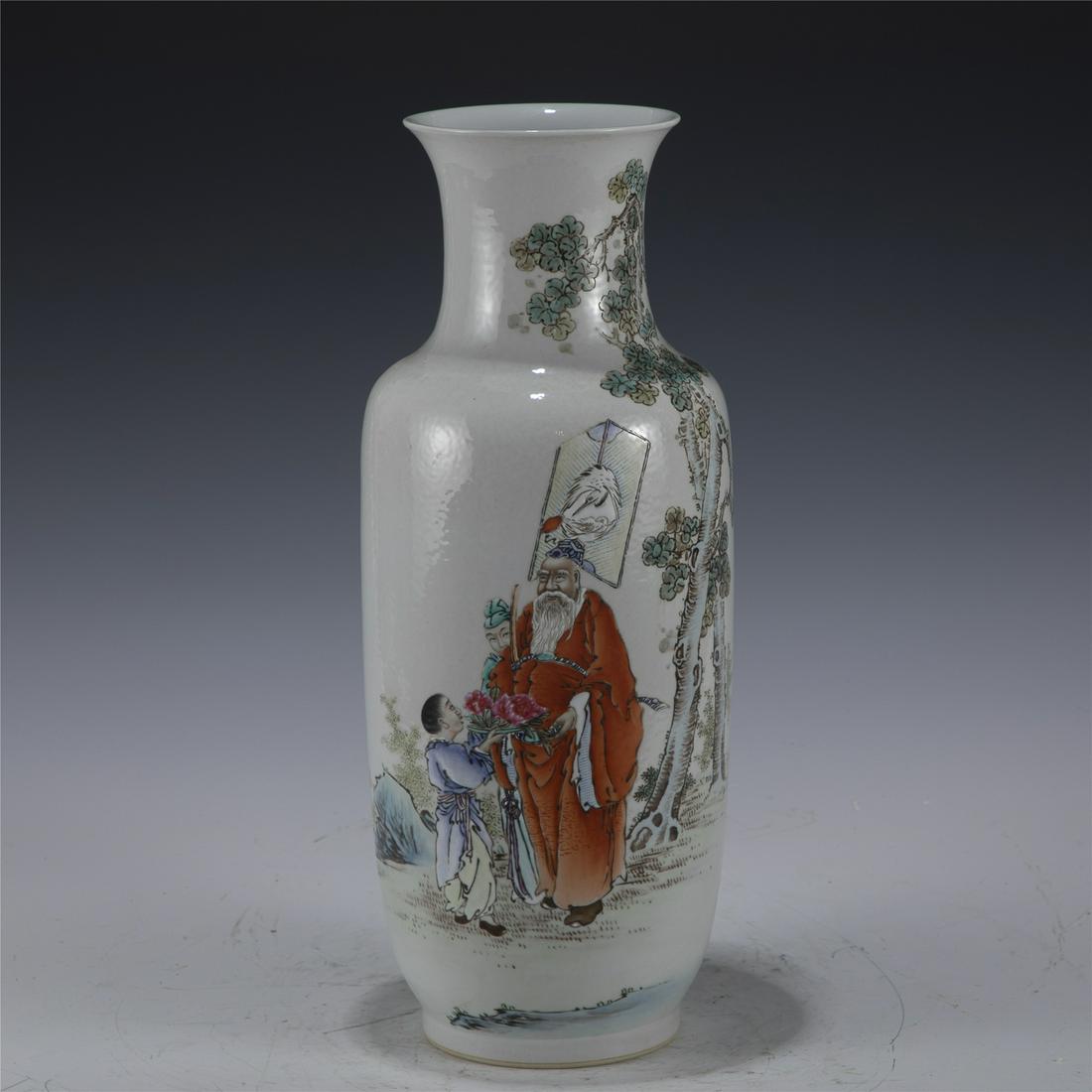 CHINESE REPUBLIC WANGQI FAMILLE ROSE FIGURE BOTTLE (1 of 10)