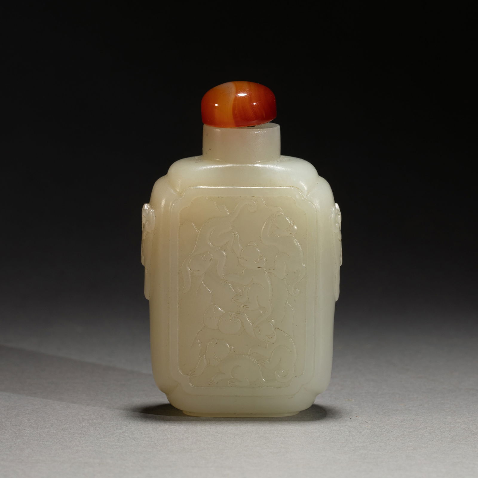CHINESE HETIAN JADE CARVED SNUFF BOTTLE (1 of 12)