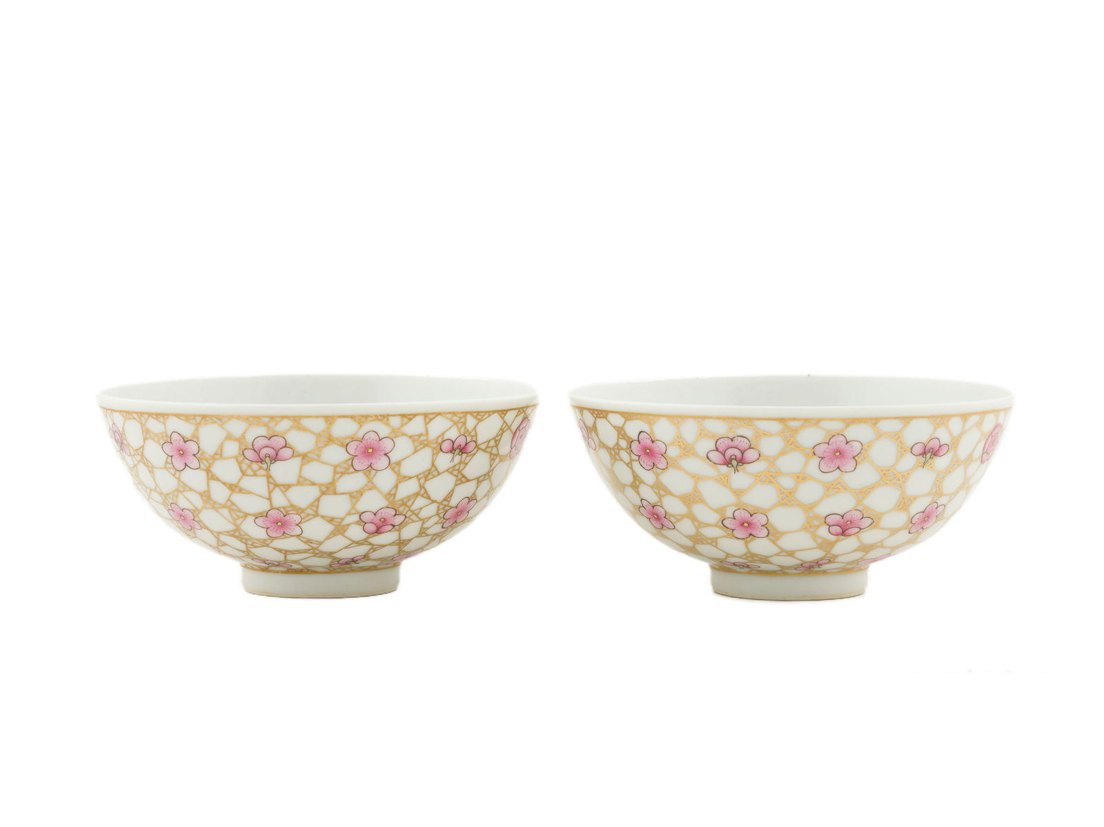 PAIR QING GILT PUDDING STONE MOTIF BOWLS (1 of 2)