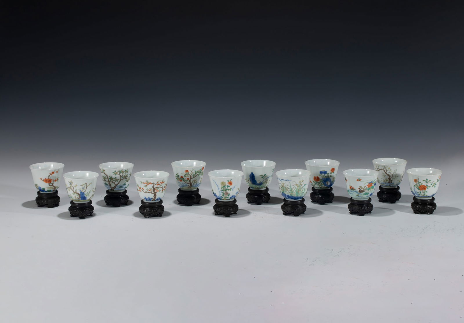 CHINESE KANGXI TWELVE FLOWER GOD CUP (1 of 9)