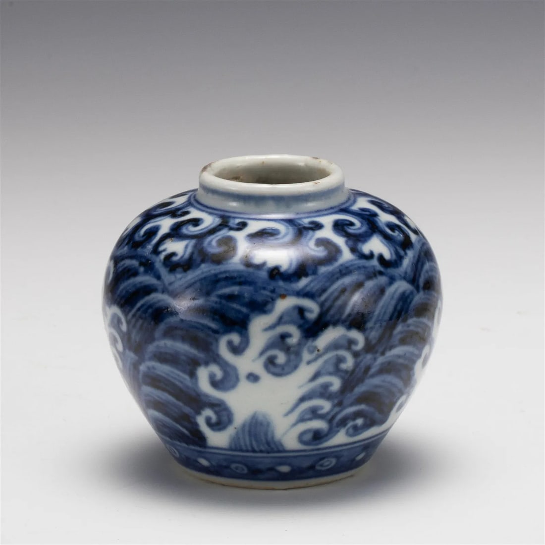 QING QIANLONG TEA DUST GLAZED AMPHORA VASE (1 of 7)