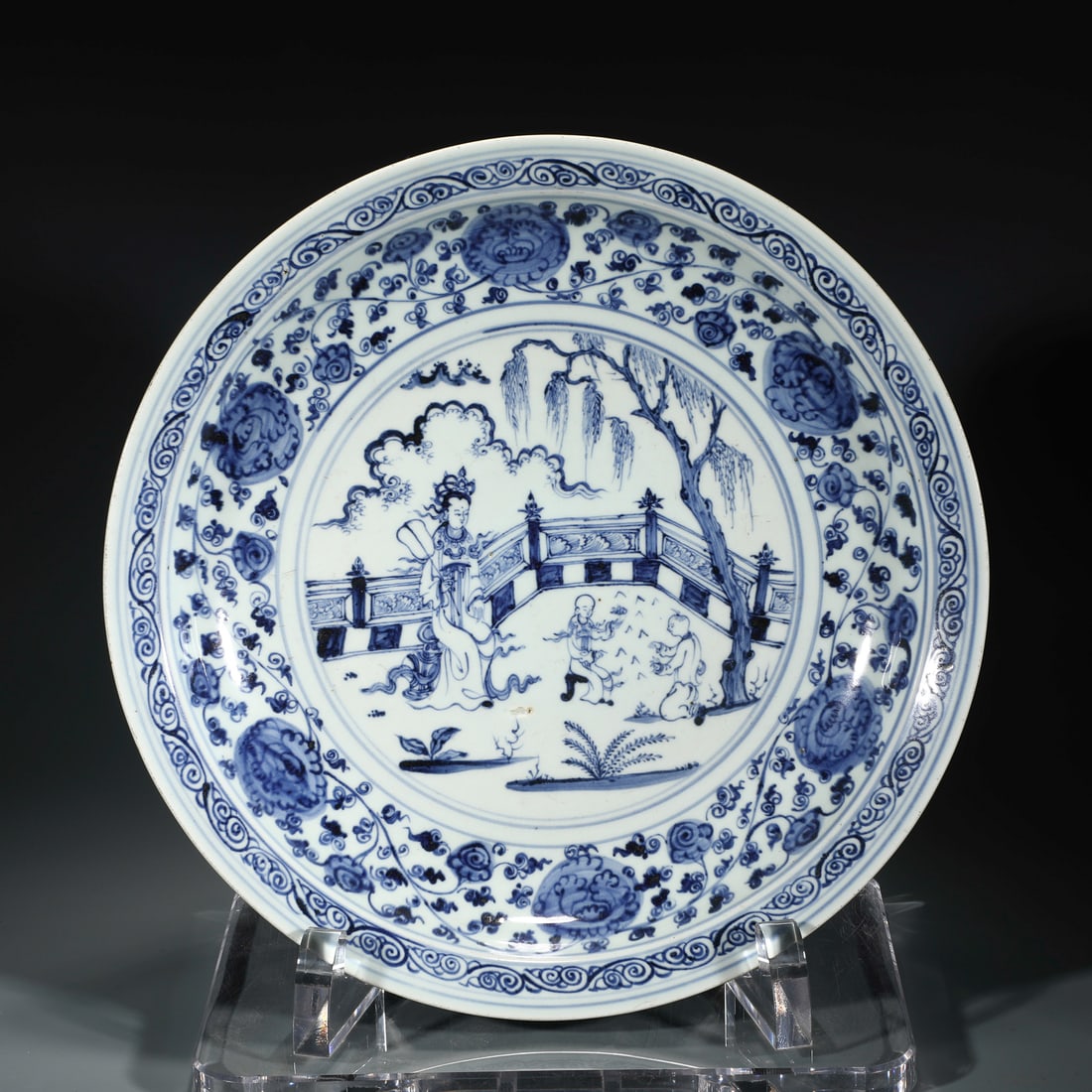 MING BLUE & WHITE FIGURINES PLATE (1 of 9)