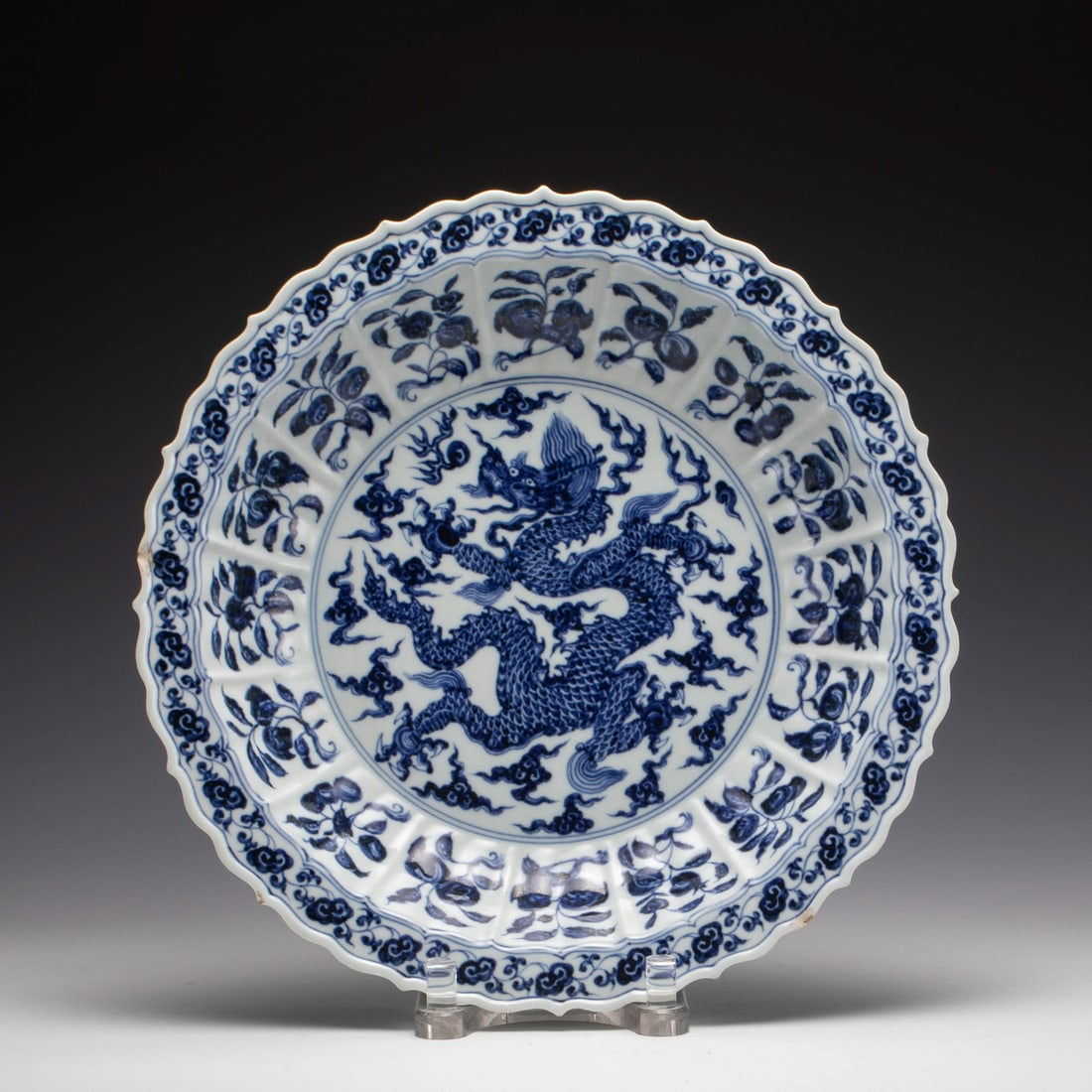 MING BLUE & WHITE DRAGON SCALLOPED RIM PLATE (1 of 8)