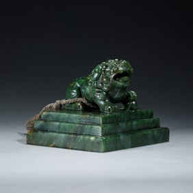 SPINACH-GREEN JADE CARVED QILIN CHOP SEAL