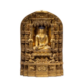 GILT BRONZE SHAKYAMUNI BUDDHA WITH AUREOLLE