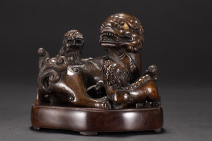 ROSEWOOD CARVED QILIN STATUE