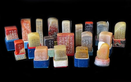 GROUP OF 19 CHINESE SHOUSHAN CHOP SEALS
