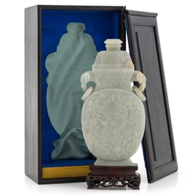 FRONT FACING DRAGON JADE VASE & STAND IN PROTECTIVE BOX