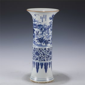 QING BLUE AND WHITE PHOENIX MUSHROOM VASE