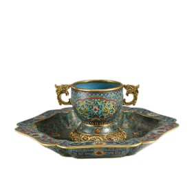 QING GILT BRONZE CLOISONNE CUP