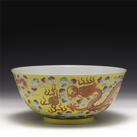 QING XUANTONG FAMILLE ROSE BOWL
