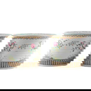 PR. QING FAMILLE ROSE PLANT POTS: Dimensons: Height: 8" Width/Length: 10.5" Diameter/Depth: 10.5" . Fine, Pair of Chinese Qing Dynasty Period, porcelain plant pot. Sturdily in cylindrical straight body, large and thick, deep curvature