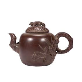 DECORATED PURPLE CLAY TEAPOT