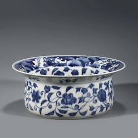 MING BLUE & WHITE TIE BUCKET